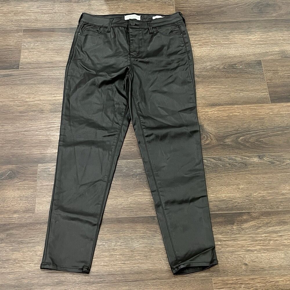 Women’s Skinny Coated Jean Shiny Black Size 10
